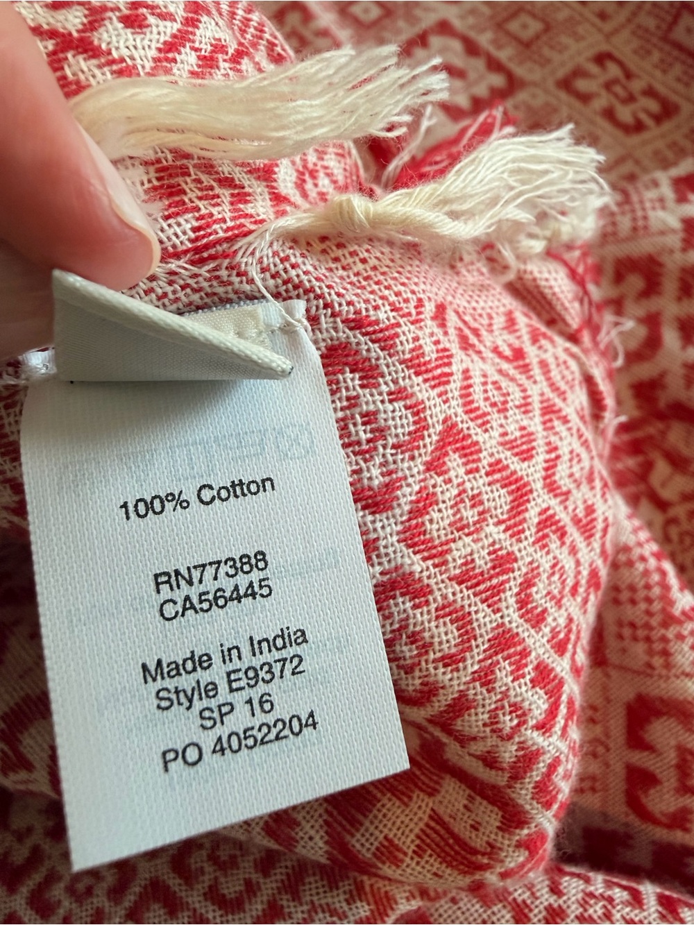 Madewell Red Boho Tassel Scarf Wrap Geometric Print Lightweight - Picture 7 of 9